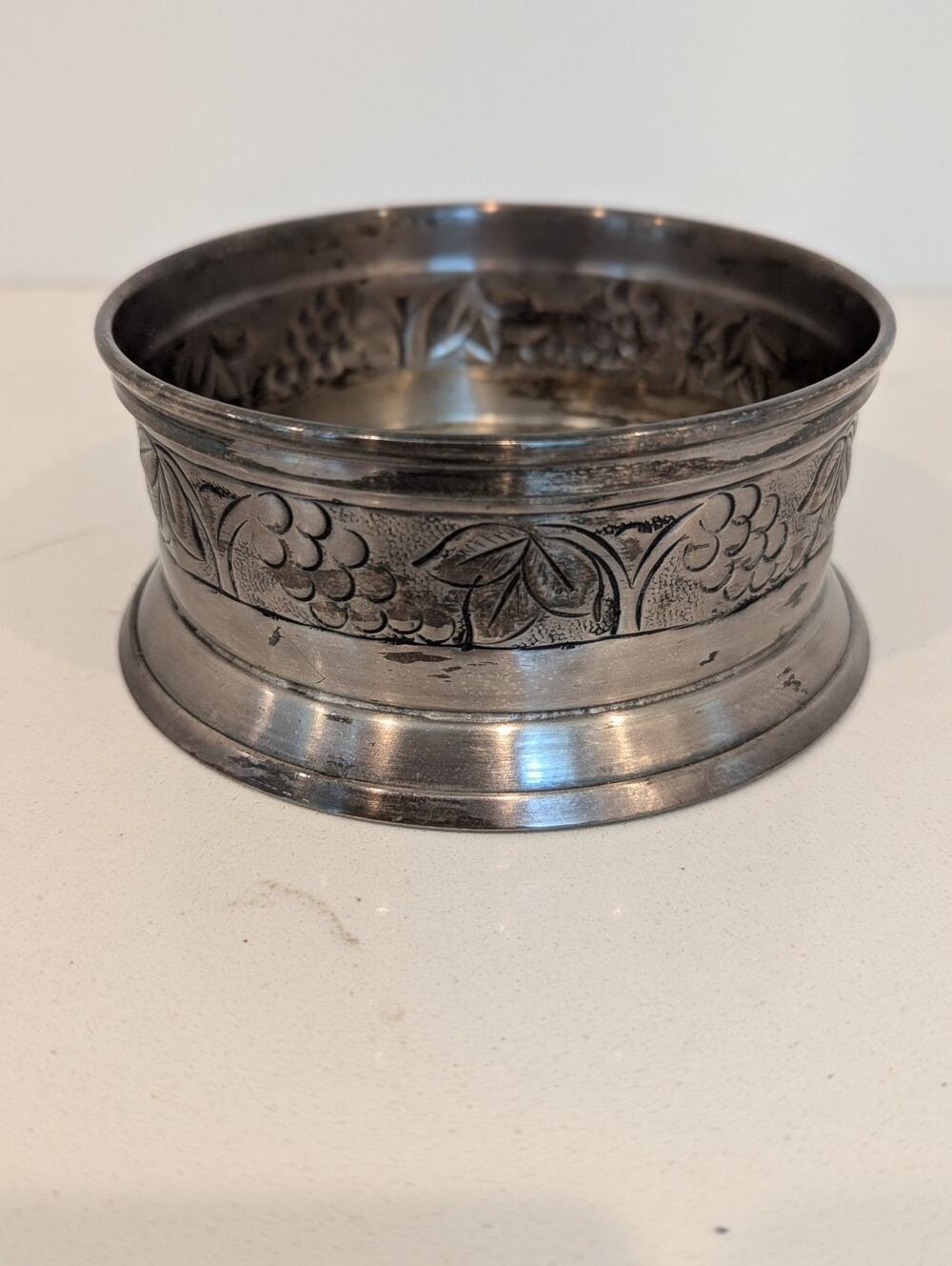 Pottery Barn Pewter Wine Bottle Holder Coaster Grape Leaf Motif,Italian Decor